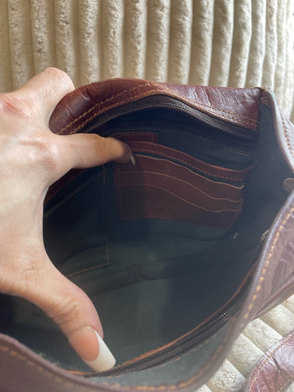 Vintage Chocolate Brown Leather Satchel with Buckle - Picture 10 of 11